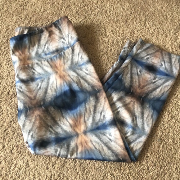 Onzie capri leggings - Picture 2 of 3